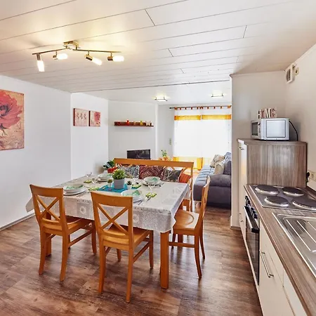 Appartamento Urlaubsglueck - Balkon Und Parkplaetze Inklusive Nur 5 Fahrminuten Vom Europa-park *
